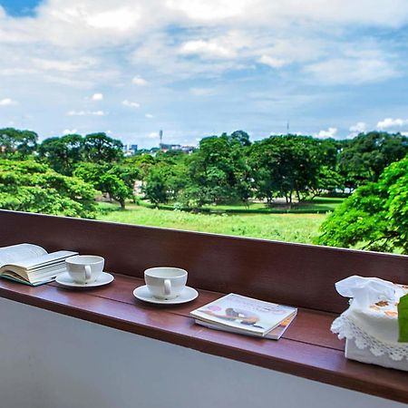 Railway Park Hostel Chiang Mai Ngoại thất bức ảnh