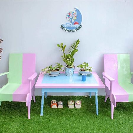 Railway Park Hostel Chiang Mai Ngoại thất bức ảnh