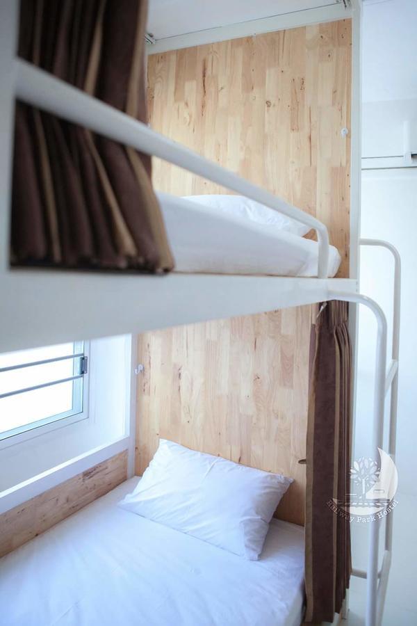 Railway Park Hostel Chiang Mai Ngoại thất bức ảnh